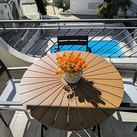 Villa Seaview With Pool - Apartment Yellow Trogir Ngoại thất bức ảnh