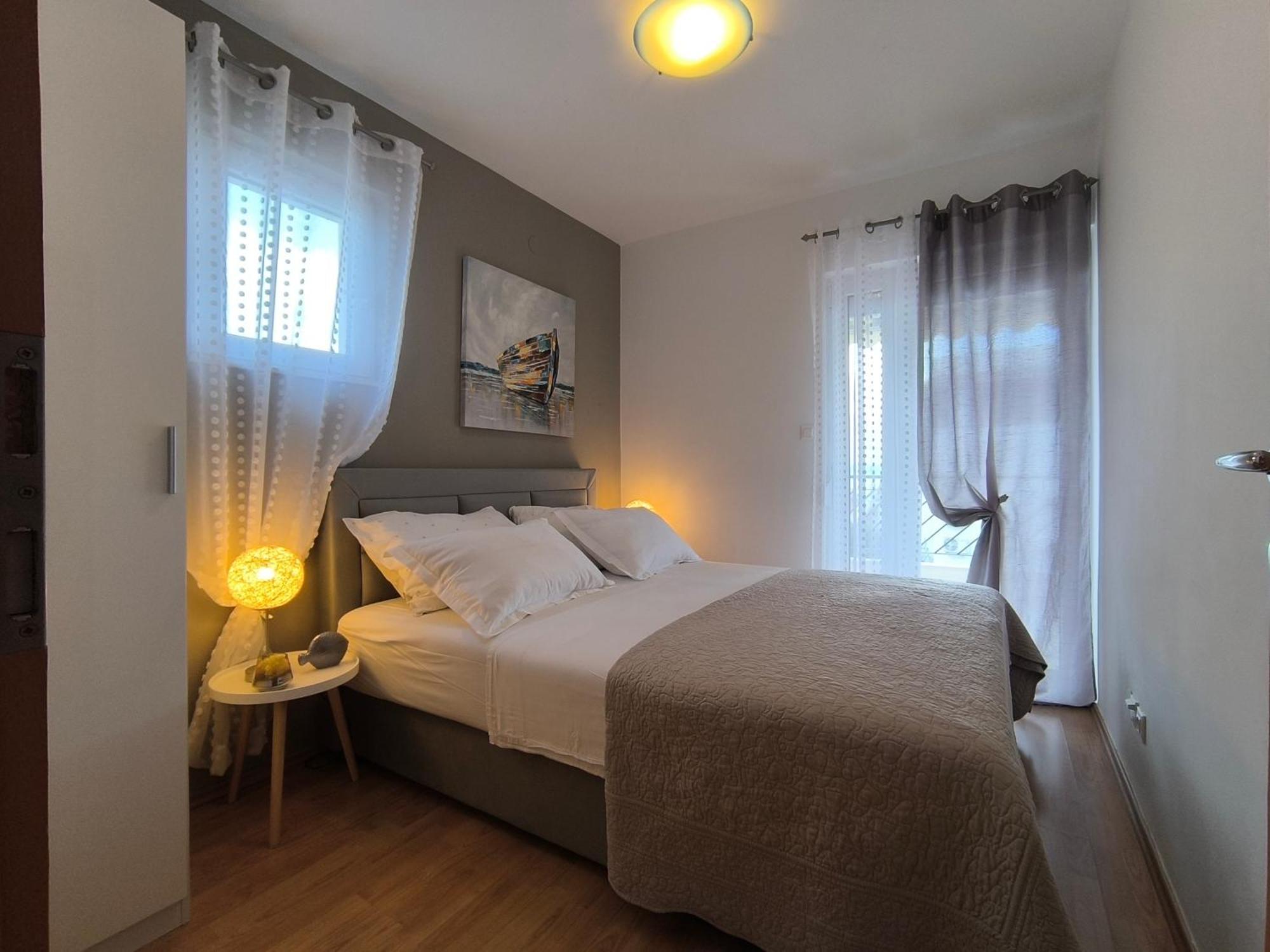 Villa Seaview With Pool - Apartment Yellow Trogir Ngoại thất bức ảnh